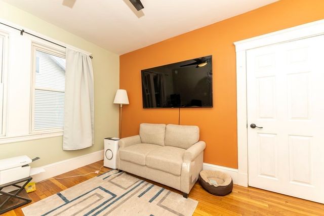28 Waite St 28, Malden, MA 02148