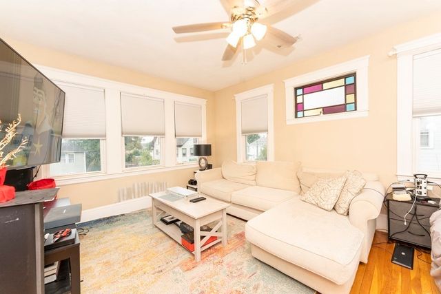 28 Waite St 28, Malden, MA 02148