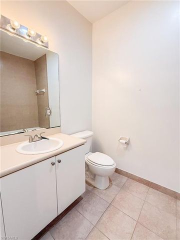 8416 Bernwood Cove LOOP 1612, Fort Myers, FL 33966