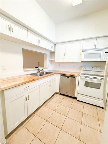 8416 Bernwood Cove LOOP 1612, Fort Myers, FL 33966