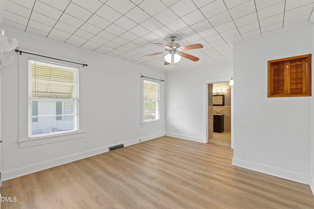 302 W E Street, Erwin, NC 28339