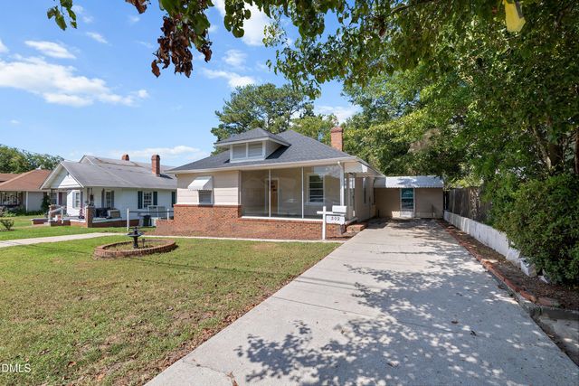 302 W E Street, Erwin, NC 28339