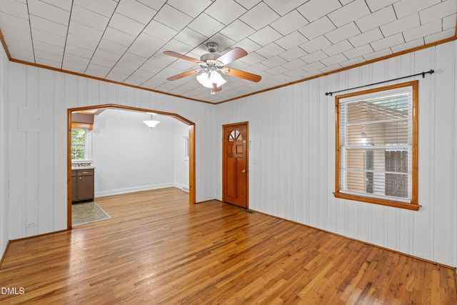 302 W E Street, Erwin, NC 28339