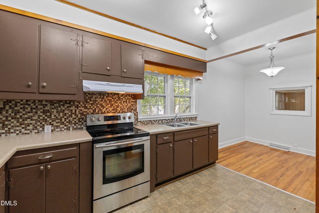 302 W E Street, Erwin, NC 28339