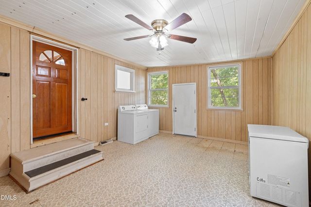 302 W E Street, Erwin, NC 28339