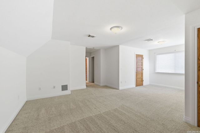 9450 CINCHONA TRL, San Antonio, TX 78266