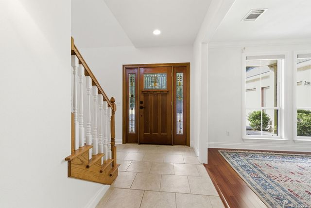 9450 CINCHONA TRL, San Antonio, TX 78266