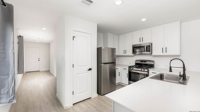 11625 Dog Rose, Converse, TX 78109