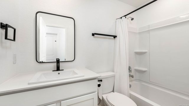 11625 Dog Rose, Converse, TX 78109