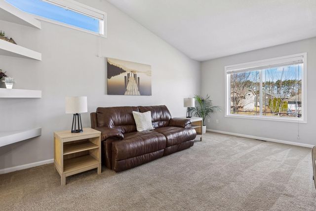 40248 Golden Way, North Branch, MN 55056