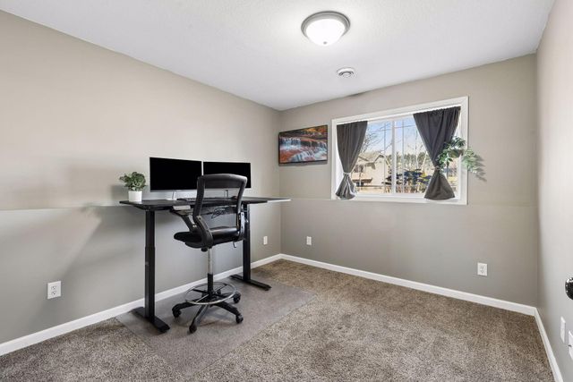 40248 Golden Way, North Branch, MN 55056