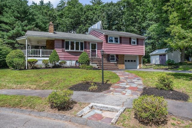 12 Wilton Drive, Wilmington, MA 01887