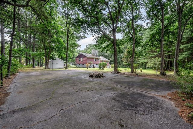 12 Wilton Drive, Wilmington, MA 01887