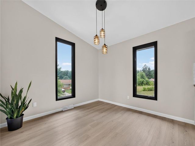 1234 South Lumber Street, Allentown City, PA 18103