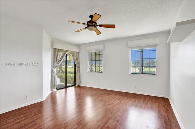 2757 Center Court Drive 1-20, Weston, FL 33332