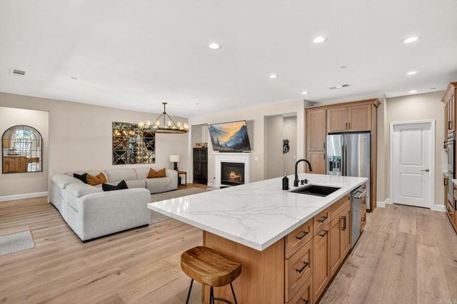 13572 Tierra Vista Circle, San Diego, CA 92130