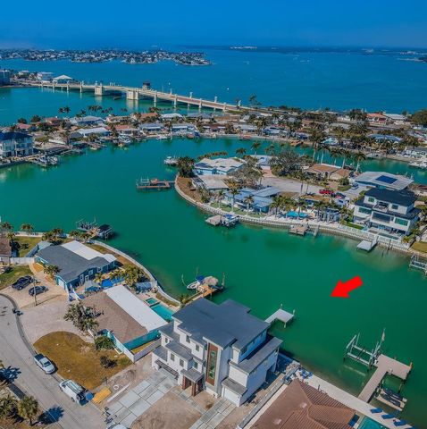 7981 2ND AVENUE S, St Petersburg, FL 33707