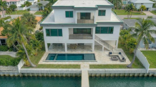 7981 2ND AVENUE S, St Petersburg, FL 33707