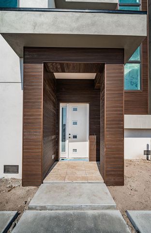 7981 2ND AVENUE S, St Petersburg, FL 33707