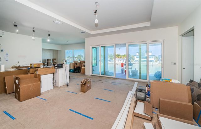 7981 2ND AVENUE S, St Petersburg, FL 33707