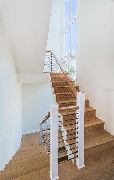 Image 24 of property listing at 7981 2ND AVENUE S, St Petersburg, FL 33707