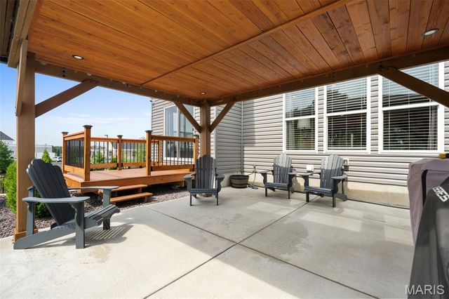 108 Prairie Wind Drive, Wentzville, MO 63385