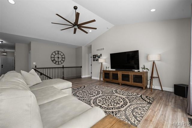 108 Prairie Wind Drive, Wentzville, MO 63385