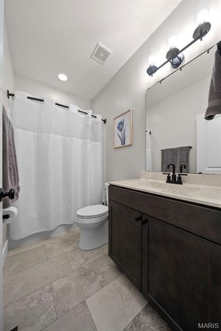 108 Prairie Wind Drive, Wentzville, MO 63385