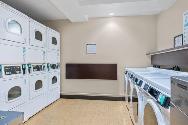 2250 24th Street 330, San Francisco, CA 94107