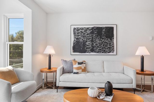 2250 24th Street 330, San Francisco, CA 94107