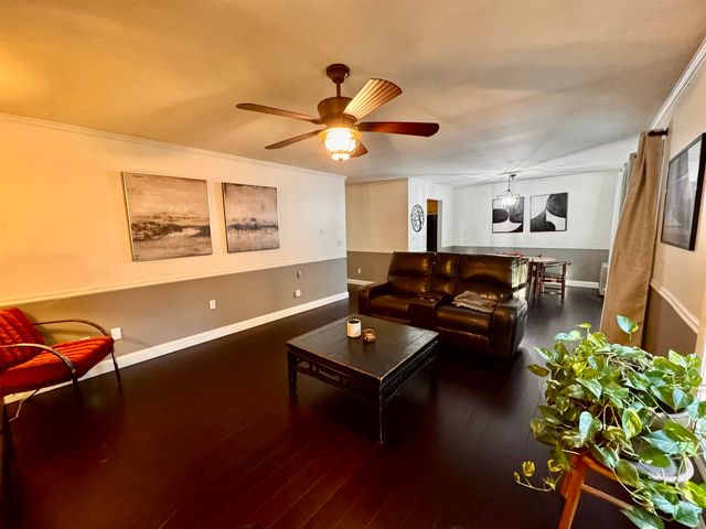 100 Kennedy Dr Apt 59, South Burlington, VT 05403