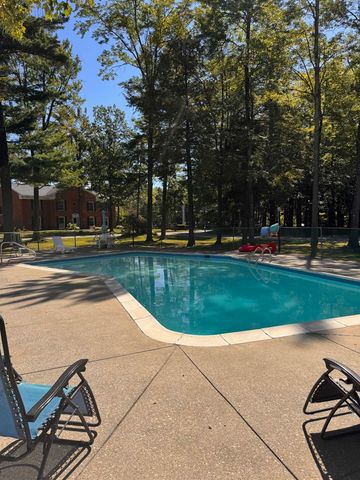 100 Kennedy Dr Apt 59, South Burlington, VT 05403