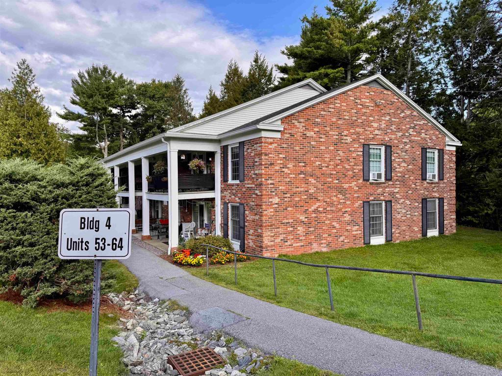 100 Kennedy Dr Apt 59, South Burlington, VT 05403