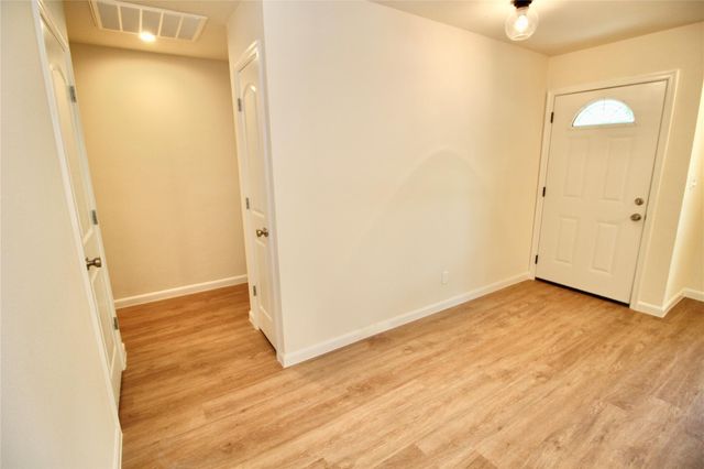 409 Morningside Drive, Friendswood, TX 77546