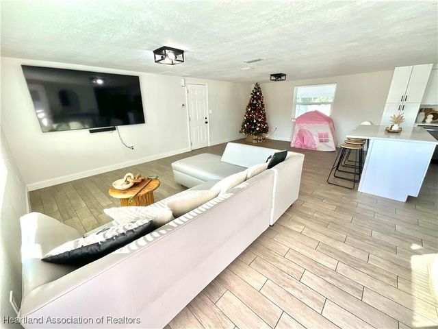 3357 Sparta Circle, Sebring, FL 33870