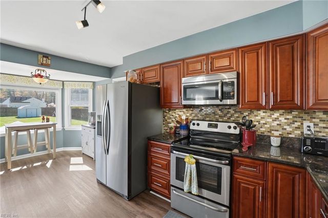 3721 Lilac DR, Portsmouth, VA 23703