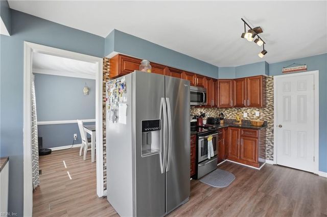 3721 Lilac DR, Portsmouth, VA 23703