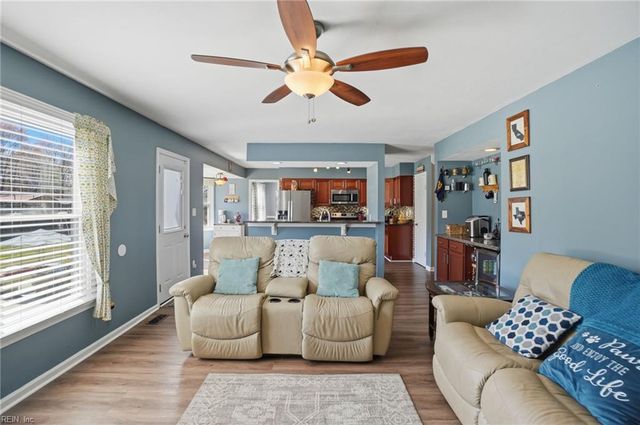 3721 Lilac DR, Portsmouth, VA 23703