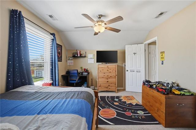 3721 Lilac DR, Portsmouth, VA 23703