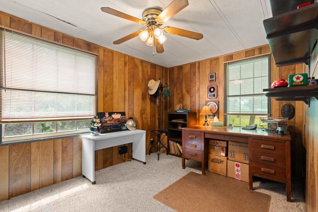 9547 County Rd 346, Terrell, TX 75161