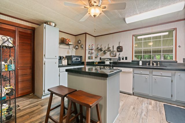 9547 County Rd 346, Terrell, TX 75161