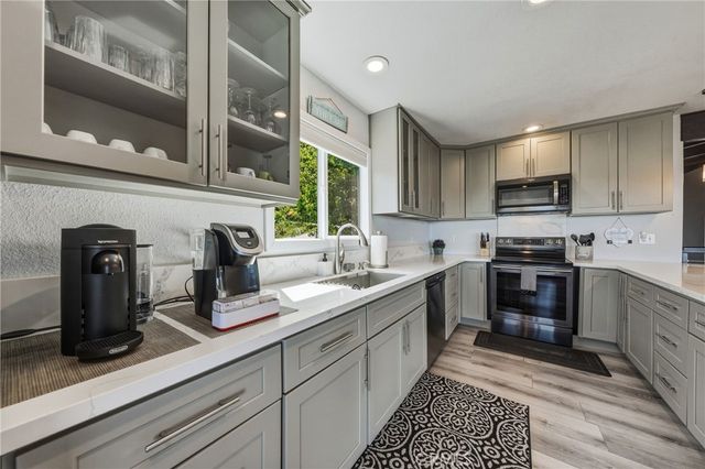 8286 N Heights, Kelseyville, CA 95451
