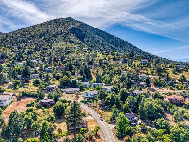 8286 N Heights, Kelseyville, CA 95451