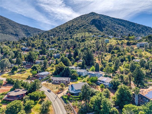 8286 N Heights, Kelseyville, CA 95451