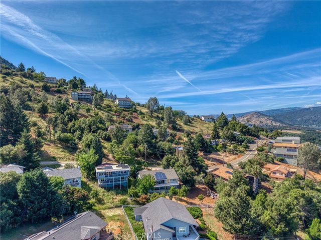 8286 N Heights, Kelseyville, CA 95451