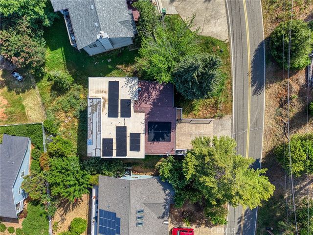 8286 N Heights, Kelseyville, CA 95451