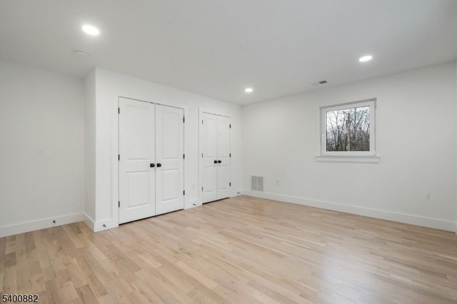 860 Lakeside Dr, Rahway City, NJ 07065