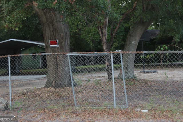 1803 Rocky Creek Road, Macon, GA 31206