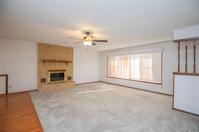 12 Deddington Drive, Bella Vista, AR 72714