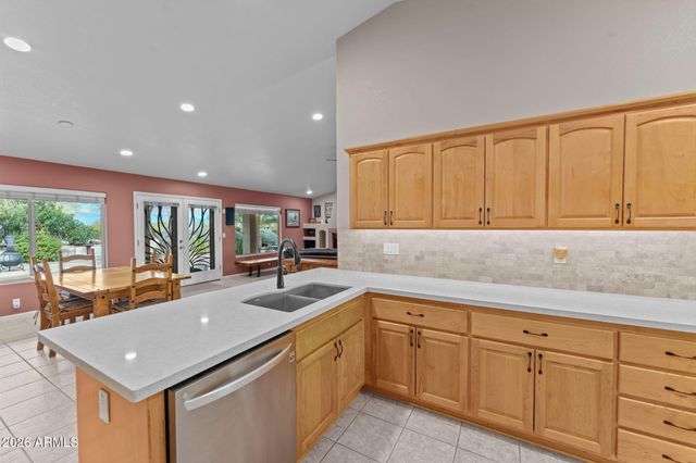 405 N PARADISE Lane, Wickenburg, AZ 85390